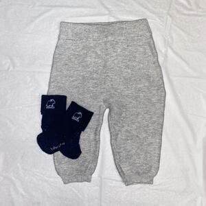 Babycottons Gray Knit Sweatpants Sweater Pants & Bunny Socks Size 3 Months